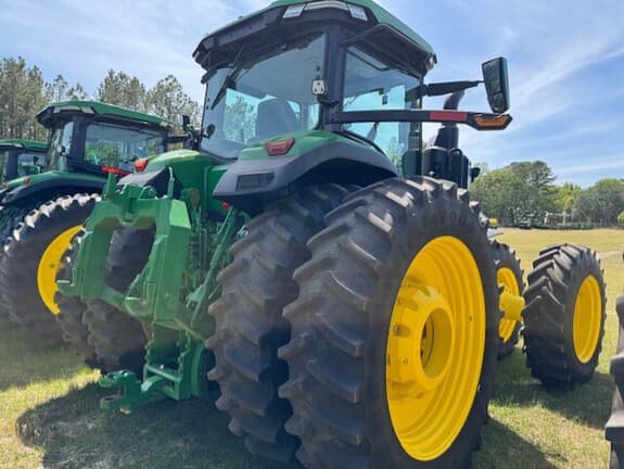 Image of John Deere 8R 370 equipment image 3
