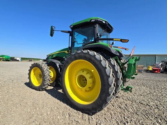 Image of John Deere 8R 370 equipment image 2