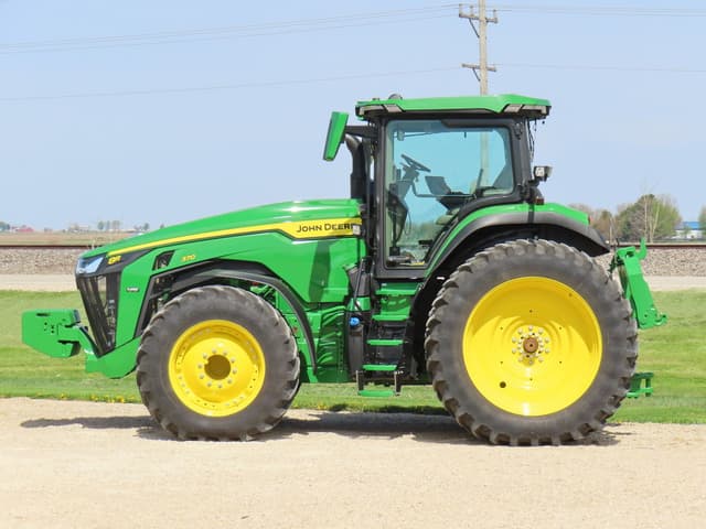Image of John Deere 8R 370 equipment image 1