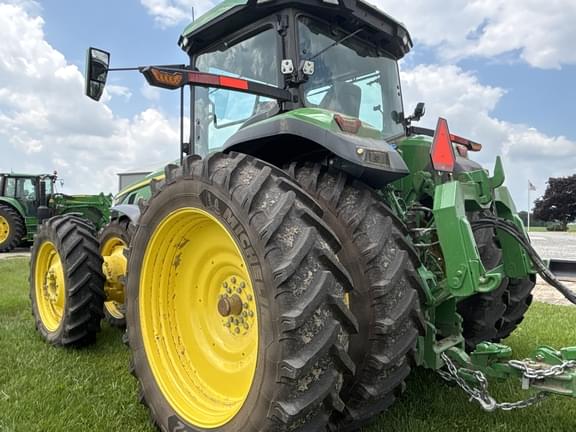Image of John Deere 8R 370 equipment image 3