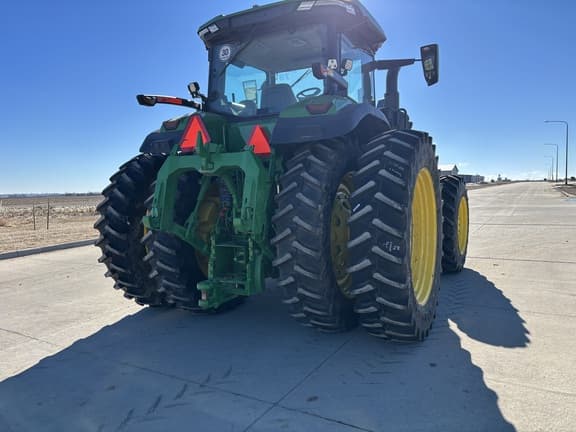 Image of John Deere 8R 370 equipment image 4