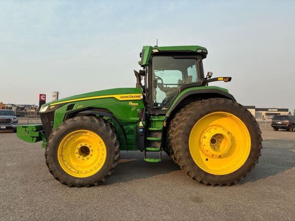 Image of John Deere 8R 370 equipment image 1
