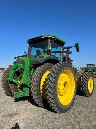Image of John Deere 8R 370 equipment image 3