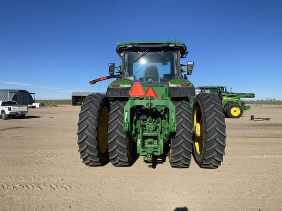 Image of John Deere 8R 370 equipment image 4