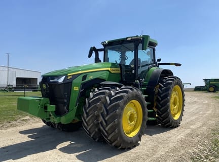 2025 John Deere 8R 370 Equipment Image0