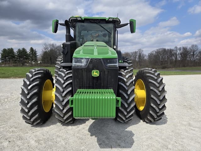 Image of John Deere 8R 370 equipment image 4