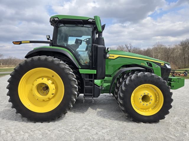 Image of John Deere 8R 370 equipment image 3