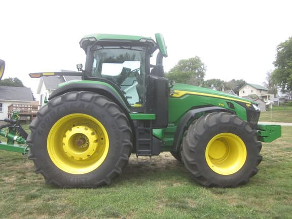 Image of John Deere 8R 370 equipment image 4