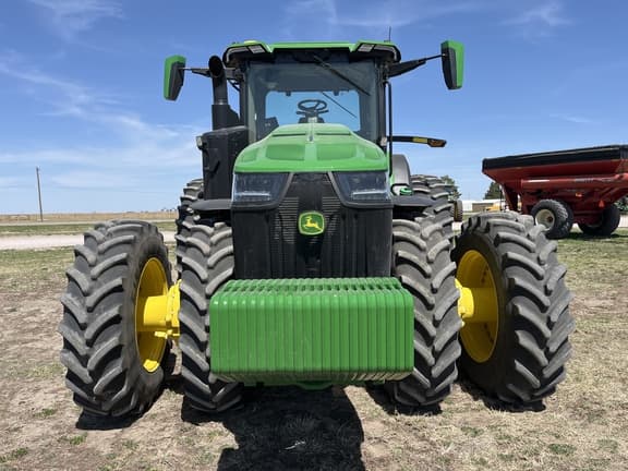 Image of John Deere 8R 370 equipment image 1