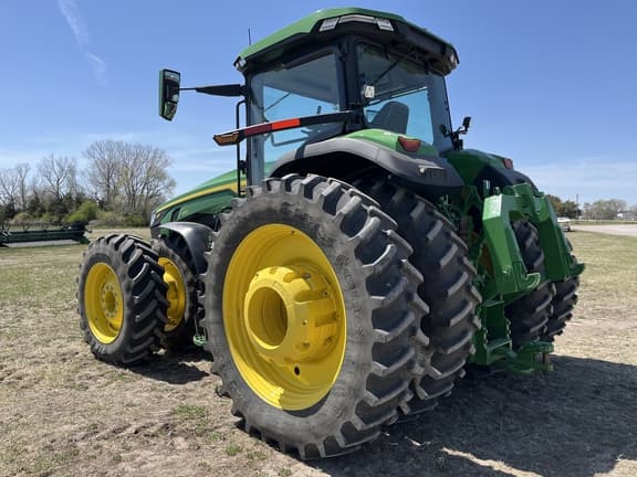 Image of John Deere 8R 370 equipment image 3