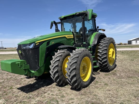 2025 John Deere 8R 370 Equipment Image0