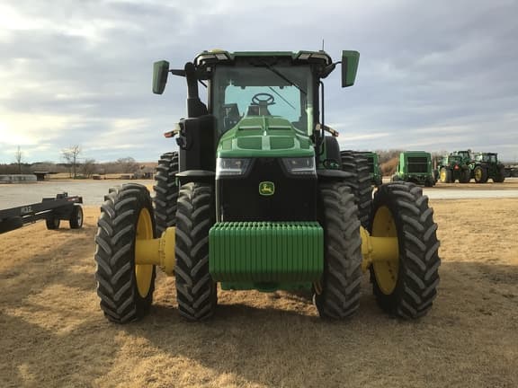 Image of John Deere 8R 370 equipment image 1