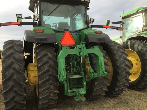 Image of John Deere 8R 370 equipment image 4