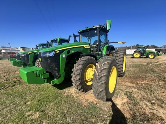 Image of John Deere 8R 370 equipment image 3