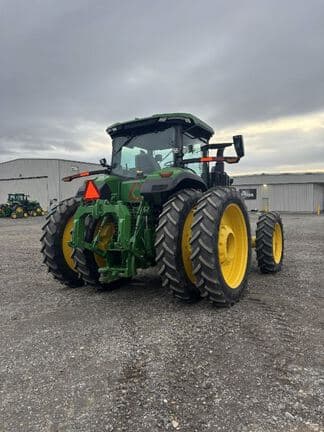 Image of John Deere 8R 370 equipment image 2