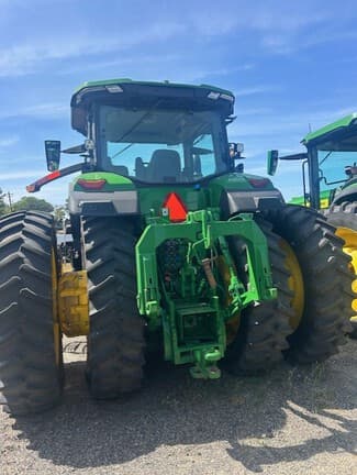 Image of John Deere 8R 370 equipment image 3