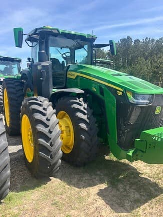 Image of John Deere 8R 370 equipment image 2