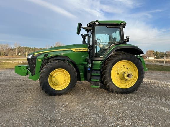 Image of John Deere 8R 370 equipment image 2