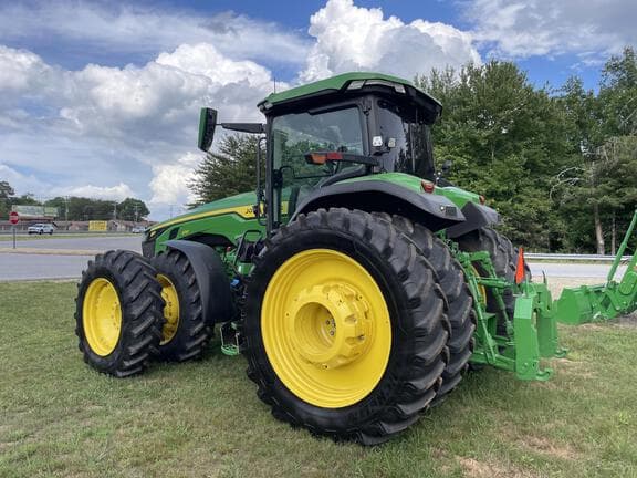 Image of John Deere 8R 370 equipment image 4