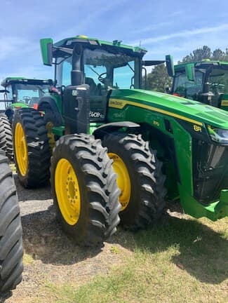 Image of John Deere 8R 370 Primary image