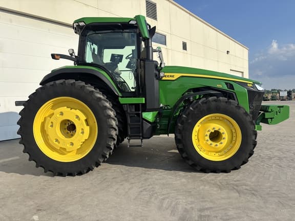Image of John Deere 8R 410 equipment image 1