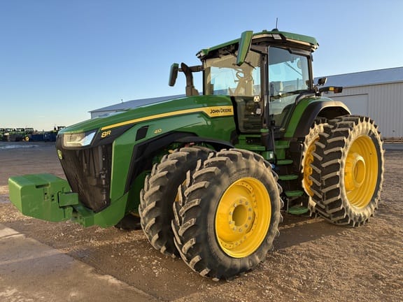 2025 John Deere 8R 410 Equipment Image0
