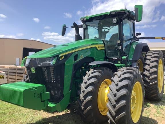 Image of John Deere 8R 410 Primary image