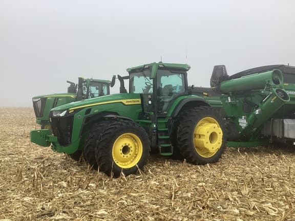 Image of John Deere 8R 410 Primary image