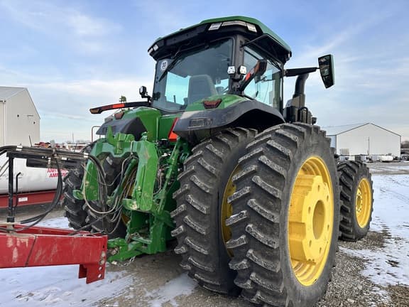 Image of John Deere 8R 410 equipment image 4