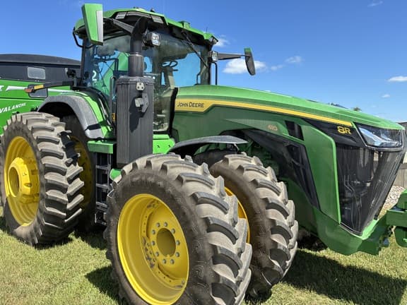 Image of John Deere 8R 410 Primary image