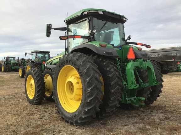 Image of John Deere 8R 410 equipment image 3