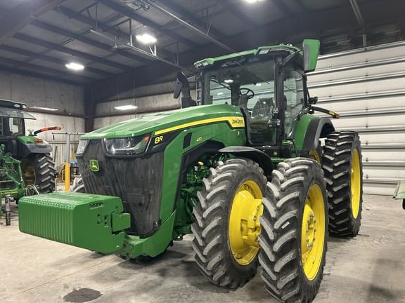 2025 John Deere 8R 410 Equipment Image0