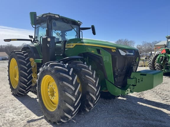 Image of John Deere 8R 410 Primary image