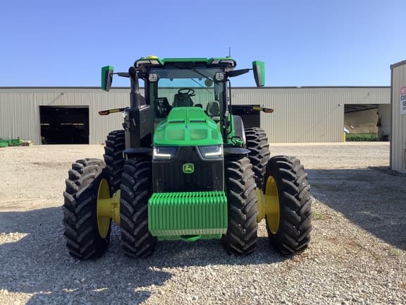 Image of John Deere 8R 410 equipment image 2
