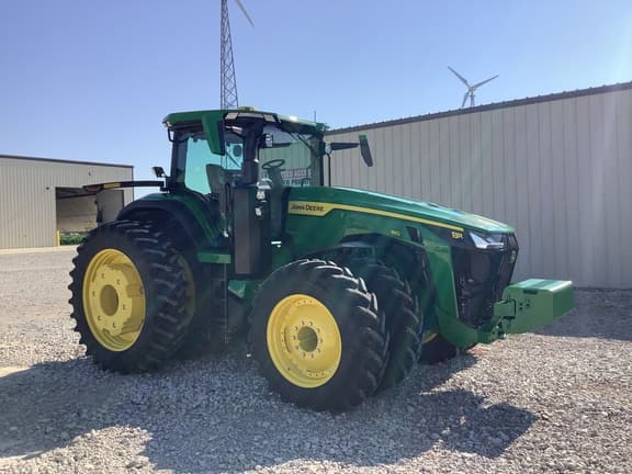 Image of John Deere 8R 410 equipment image 3
