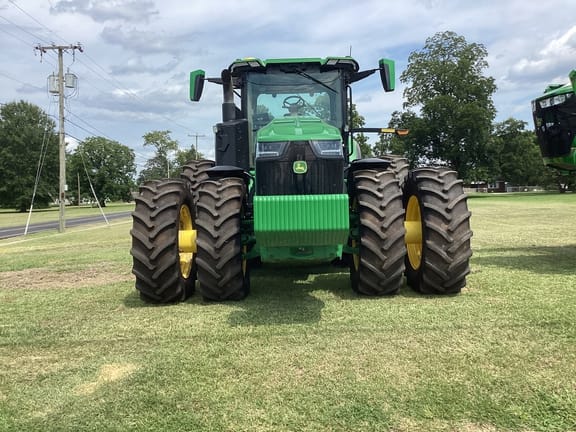 2025 John Deere 8R 410 Equipment Image0