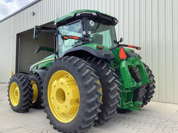 Image of John Deere 8R 410 equipment image 2