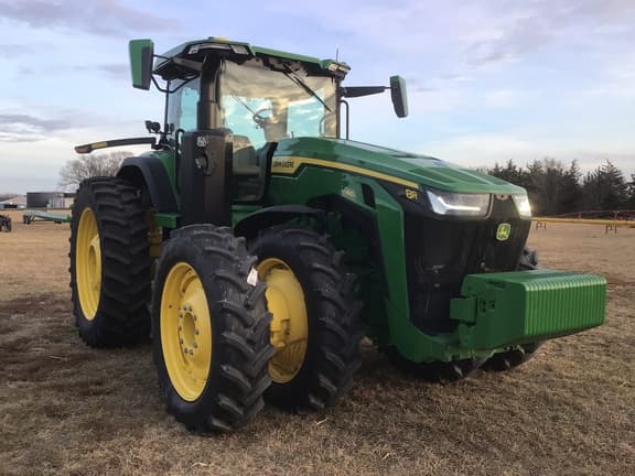 Image of John Deere 8R 410 equipment image 2