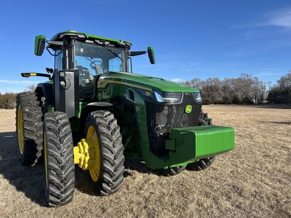 Image of John Deere 8R 410 equipment image 1