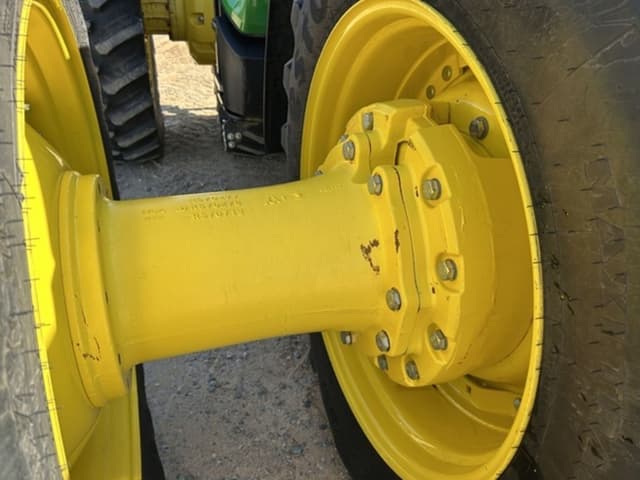Image of John Deere 8R 410 equipment image 3