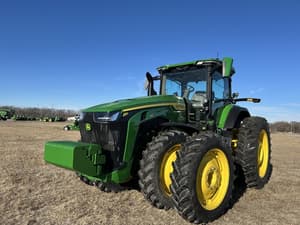 2025 John Deere 8R 410 Image
