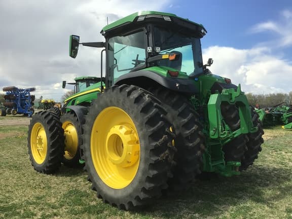 Image of John Deere 8R 410 equipment image 3