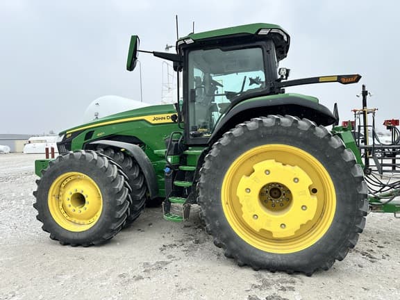 Image of John Deere 8R 410 equipment image 2