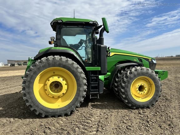 Image of John Deere 8R 410 equipment image 3