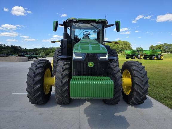 Image of John Deere 8R 410 equipment image 1