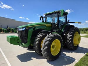 2025 John Deere 8R 410 Image