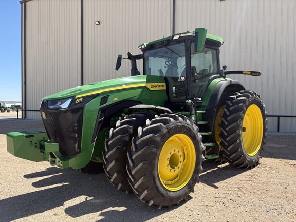 2025 John Deere 8R 370 Equipment Image0
