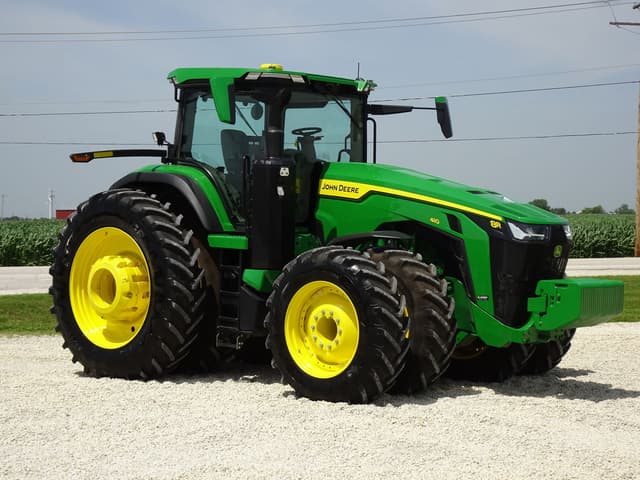 Image of John Deere 8R 410 equipment image 2
