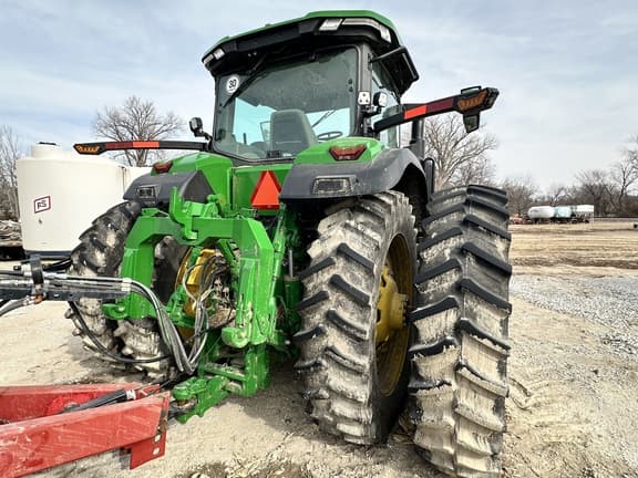 Image of John Deere 8R 410 equipment image 4