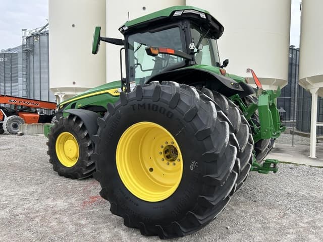 Image of John Deere 8R 410 equipment image 4